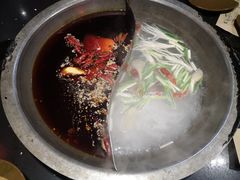 -宽板凳老灶火锅(南礼士路店)