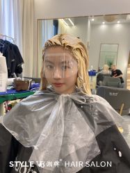 -V8潮牌·接发烫染连锁