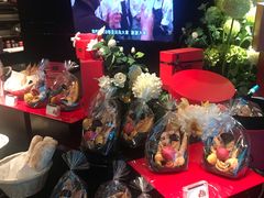 -Salon de The de Joel Robuchon(外滩18号店)