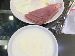 -义顺牛奶公司(庇利金街店)