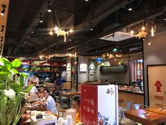 大堂-渝是乎川渝小炒(新世界百货望京店)