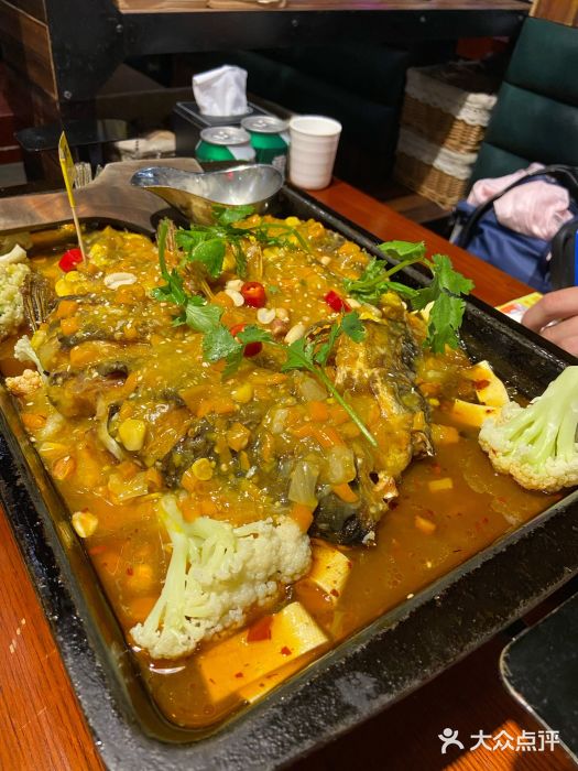 森燊记烤鱼吧(光谷店)烤草鱼图片