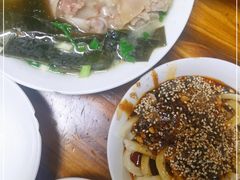 -中和裴氏蹄花(府河路店)