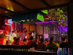 舞台-爱啤精酿·民谣酒馆(滨江店)