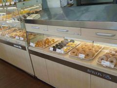 面包甜点陈列柜-丹香(青岛伊春路店)