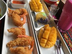 -Tikky Cafe