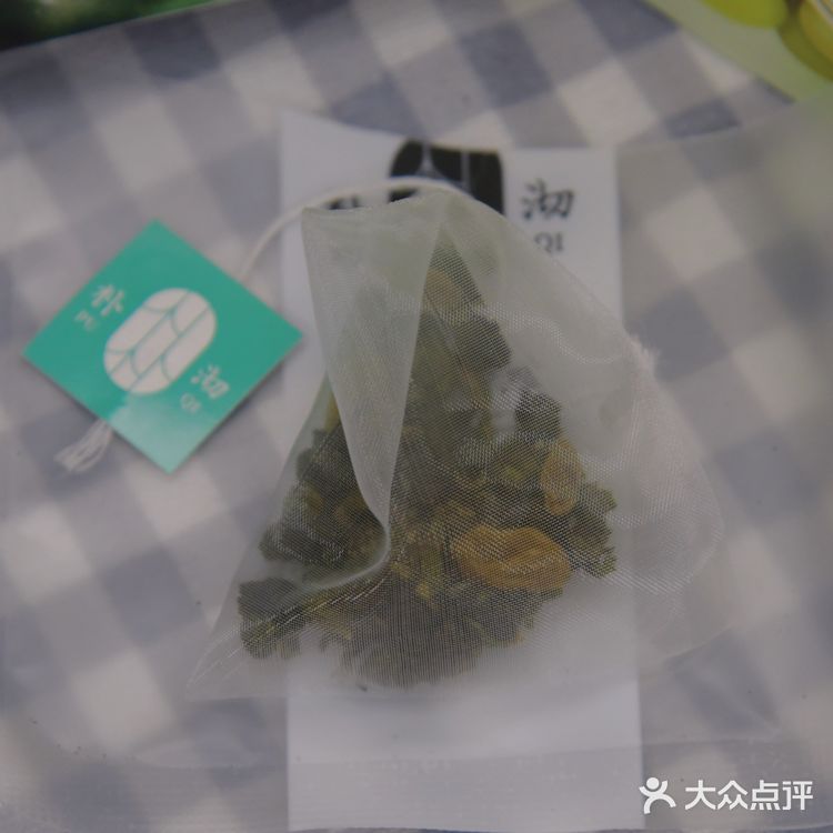 葡萄🍇和乌龙🍵的奇妙碰撞，“萄”你喜欢😘