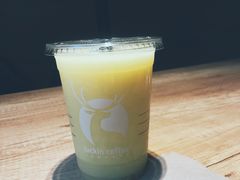 百香芒果瑞纳冰-瑞幸咖啡(人民路店)