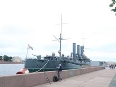 -阿芙乐尔号巡洋舰