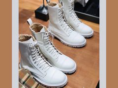 -URBAN REVIVO(西安Momopark店)