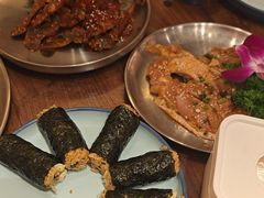 -明洞阿姨·韩式酱蟹烤肉·创意料理(三元桥店)