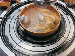 -阿山卓·野生菌火锅·纳西火塘烤肉