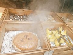 -金滏山烤肉·海鲜·火锅自助餐厅(襄阳万达店)