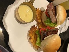 -行者书屋大堂吧 ·下午茶(南京圣和府邸酒店)