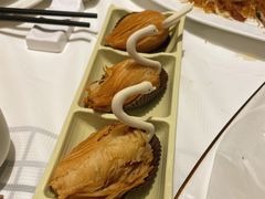 榴莲千丝酥-稻香酒家·34年老字号·港式粤菜(汉街店)