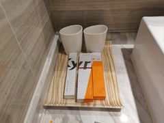 -凯里亚德酒店(深圳北站大浪商业中心店)