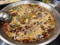 -小饕荟雅安贡椒鱼鲜馆(广福桥店)