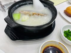 -凤凰楼酒家·粤宴点心(华强北店)