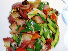 蒜苗腊肉-三猫黑鱼花(南大店)