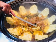 -三里屯土灶炖公鸡地锅鸡(江东店)