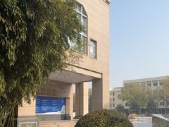 -北京大学百年讲堂