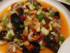 -兔行天下-鸿鹤鲜锅兔(中海国际店)