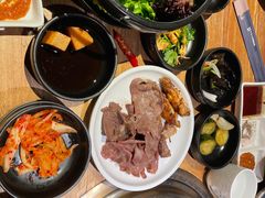 -黑牛黑猪烤肉专门店(万象城店)