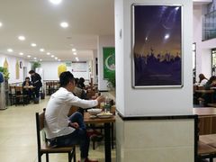 大堂-草桥清真牛肉锅贴扁食店