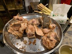 -肖肖酸萝卜鱼火锅(总店)