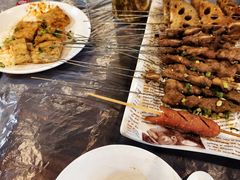 -亮亮烧烤(积玉桥总店)