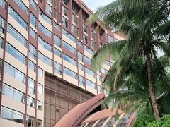 -三亚湾海居铂尔曼度假酒店