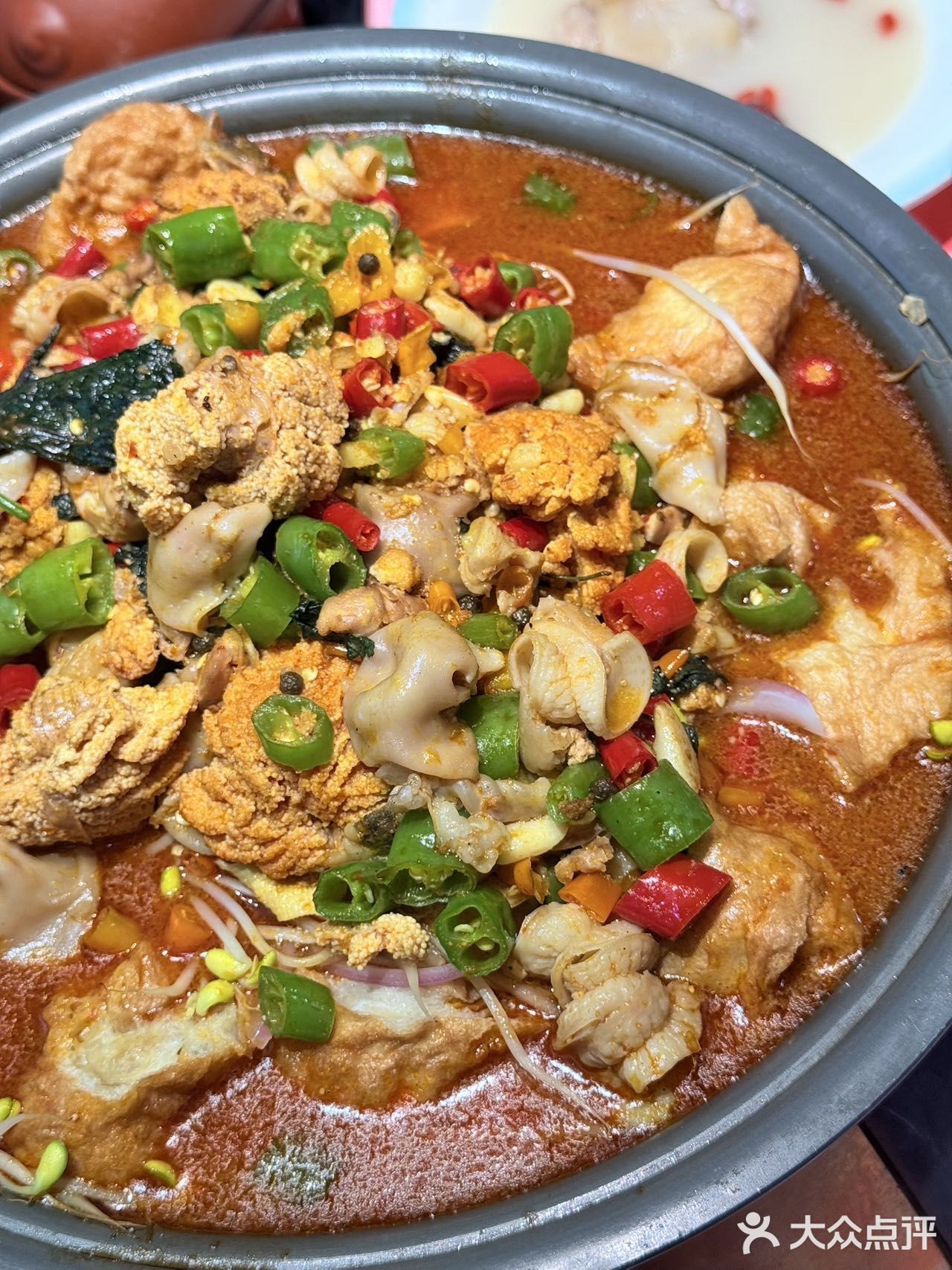 员村深夜鱼市现场！凌晨1点还在爆满的鲜货食堂