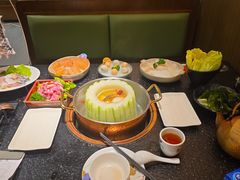 -得意咚瓜·顺德鱼生·冬瓜火锅(深圳首店)