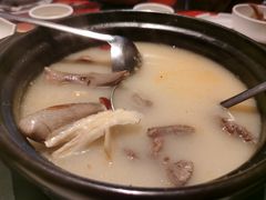 -羽鸽集·乳鸽专门店·地道顺德菜(岭南站店)