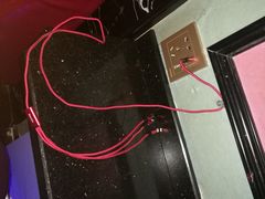 -欢乐迪KTV(南坪上海城店)