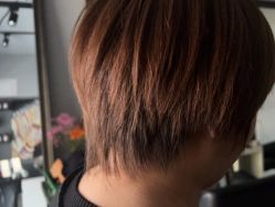 -G.O.T salon