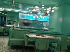 -季季红火锅(柳州城中万达二店)