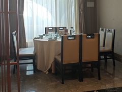 -燕郊烧鸽子(酷车小镇店)