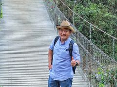 -高荡千年布依古寨旅游景区