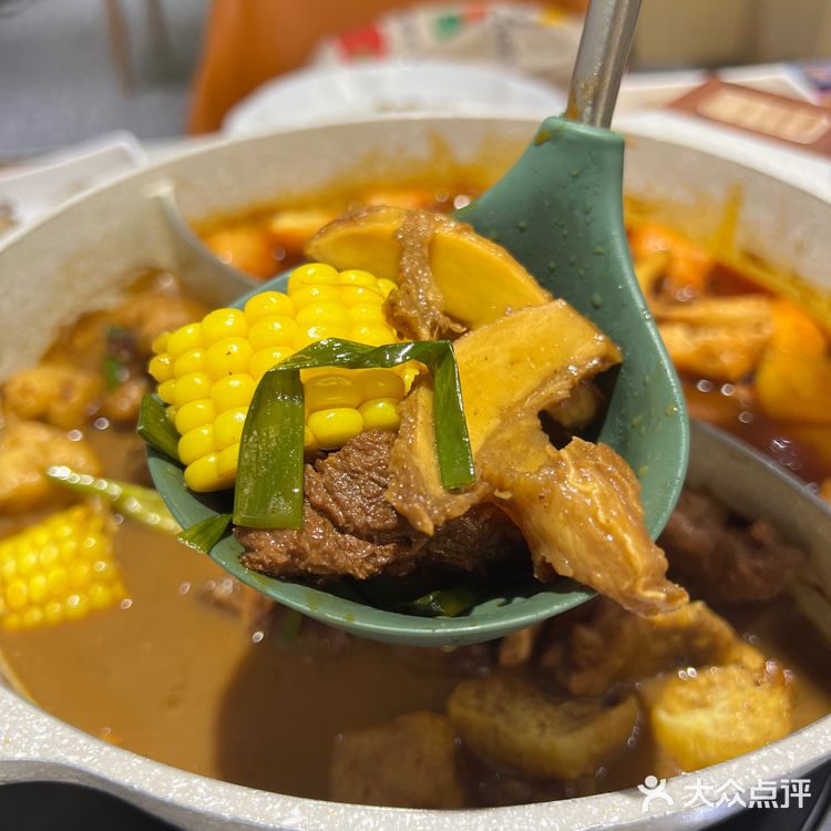 西铁营好吃下饭肉好多的牛腩火锅🔥