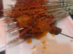 鹤岗特色牛肉肥瘦相间的特香-老何太太鹤岗小串·团建聚餐(龙华店)