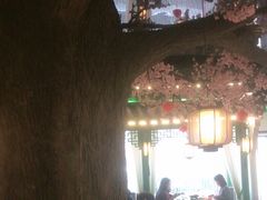 -荷塘秋月·本帮江浙菜(国权路店)