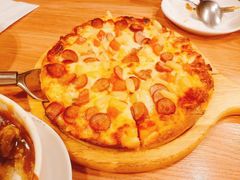 -玛格萝妮比萨屋(陆家浜路店)