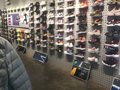 -李宁(大宁国际旗舰店)