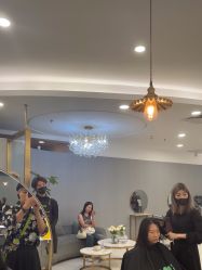 -八佰伴8008星级形象店
