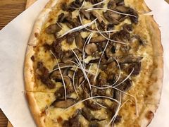 莱芙缇牛肉披萨-LYFATTI 莱芙缇(赣水路店)