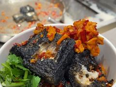 -黑色经典臭豆腐·湖南特产(太平街口店)