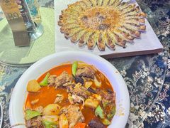 -迪拜杭州风味音乐餐厅(杭州首店 湖滨步行街店)