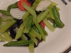 -国人川菜(李家村建东街店)