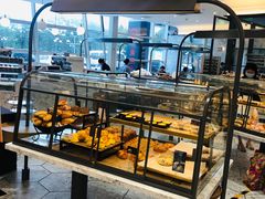 面包甜点陈列柜-面包新语(上地华联店)